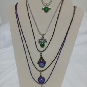 Petri Pendant Necklace